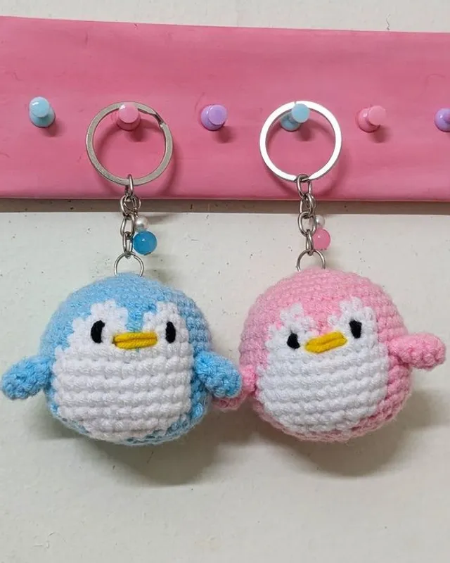 Penguin Keychain: handmade crochet by Crochet By Pihu