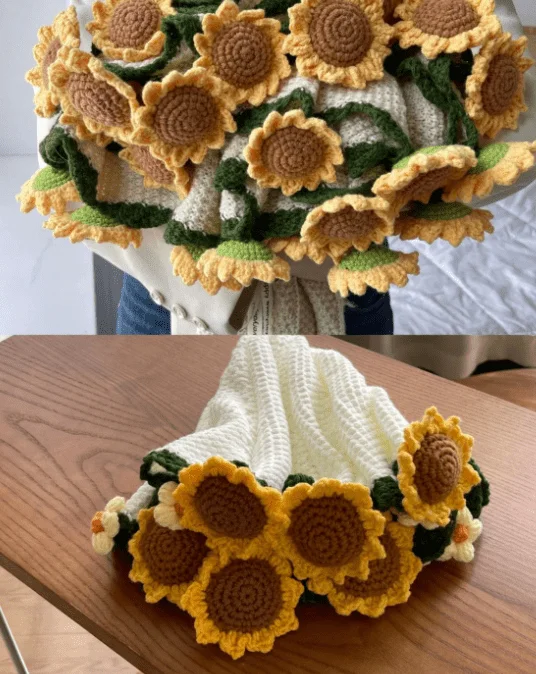 Rose Border Round Blanket: handmade crochet by Crochet By Pihu