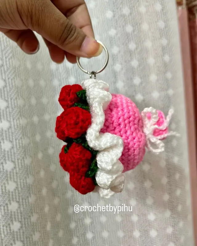 Mini Rose Bouquet Keychain: handmade crochet by Crochet By Pihu